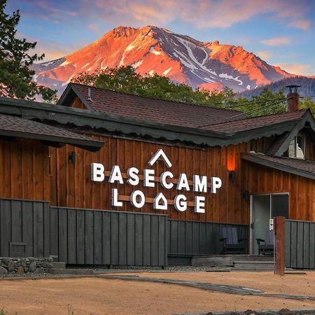 Basecamp Lodge Mount Shasta Exterior photo